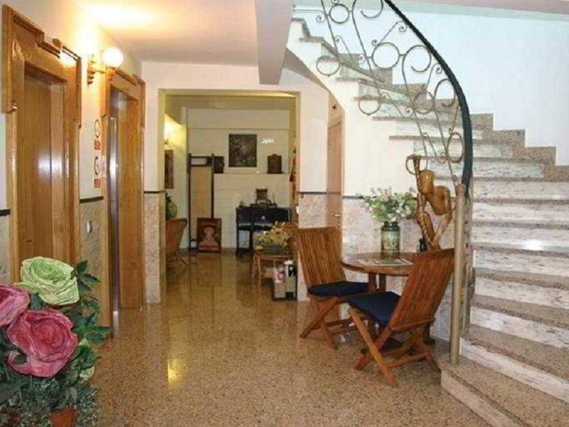 Hostal Carel 厄尔梅达诺 外观 照片